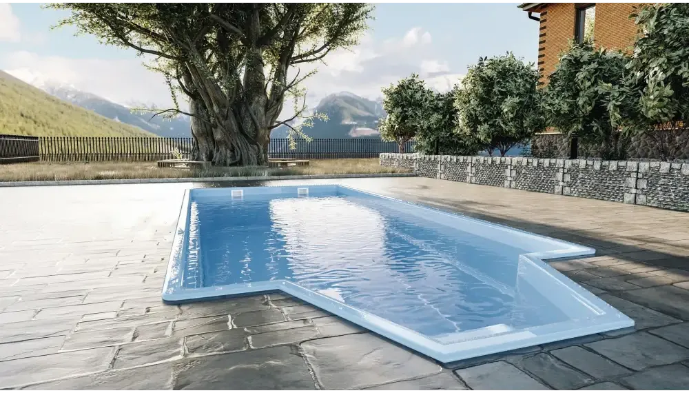 Medelstor glasfiberpool Grenada med vit ram i ljusblått vatten